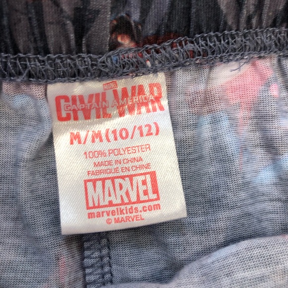 Marvel Civil War Pajama Sets Size M 10-12 - Picture 6 of 7